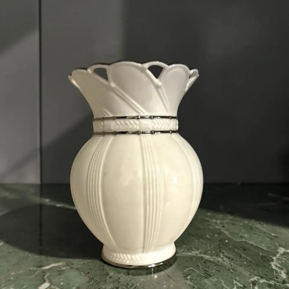 Vintage Lenox Artiste Ivory Porcelain Vase Platinum Trim Pierced Reticulated